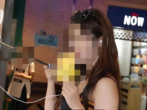 主播户外直播在线观看视频,跟随主播共赏自然美景