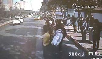 江苏网友爆料事件视频,惊现惊人一幕！